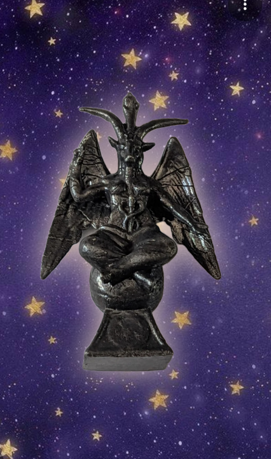𖤐 Iron baphomet statue 𖤐