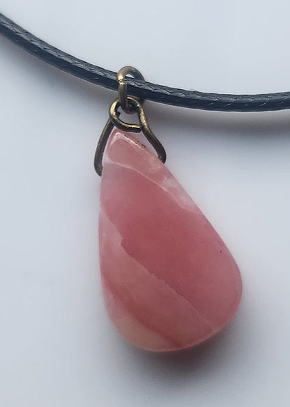 💕♎️ pink opal pendant hand drilled necklace ♎️💕