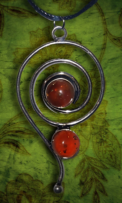 ⭐️✨️Right sided baltic amber necklace⭐️✨️